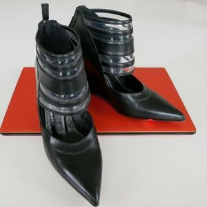 Derek Lam Black Leather Ankle Boots. Size 6